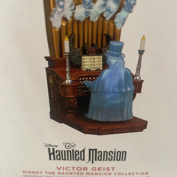 Victor Geist haunted mansion, hallmark, keepsake ornament - Picture 2 of 6